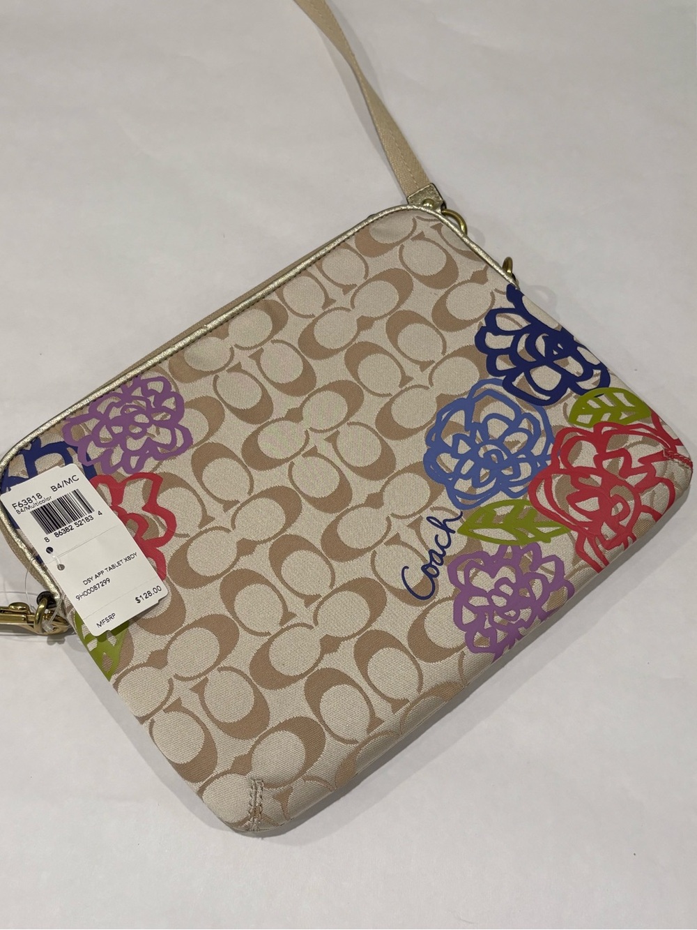 Coach Daisy Appliqué Signature C Tablet Crossbody Case f63818